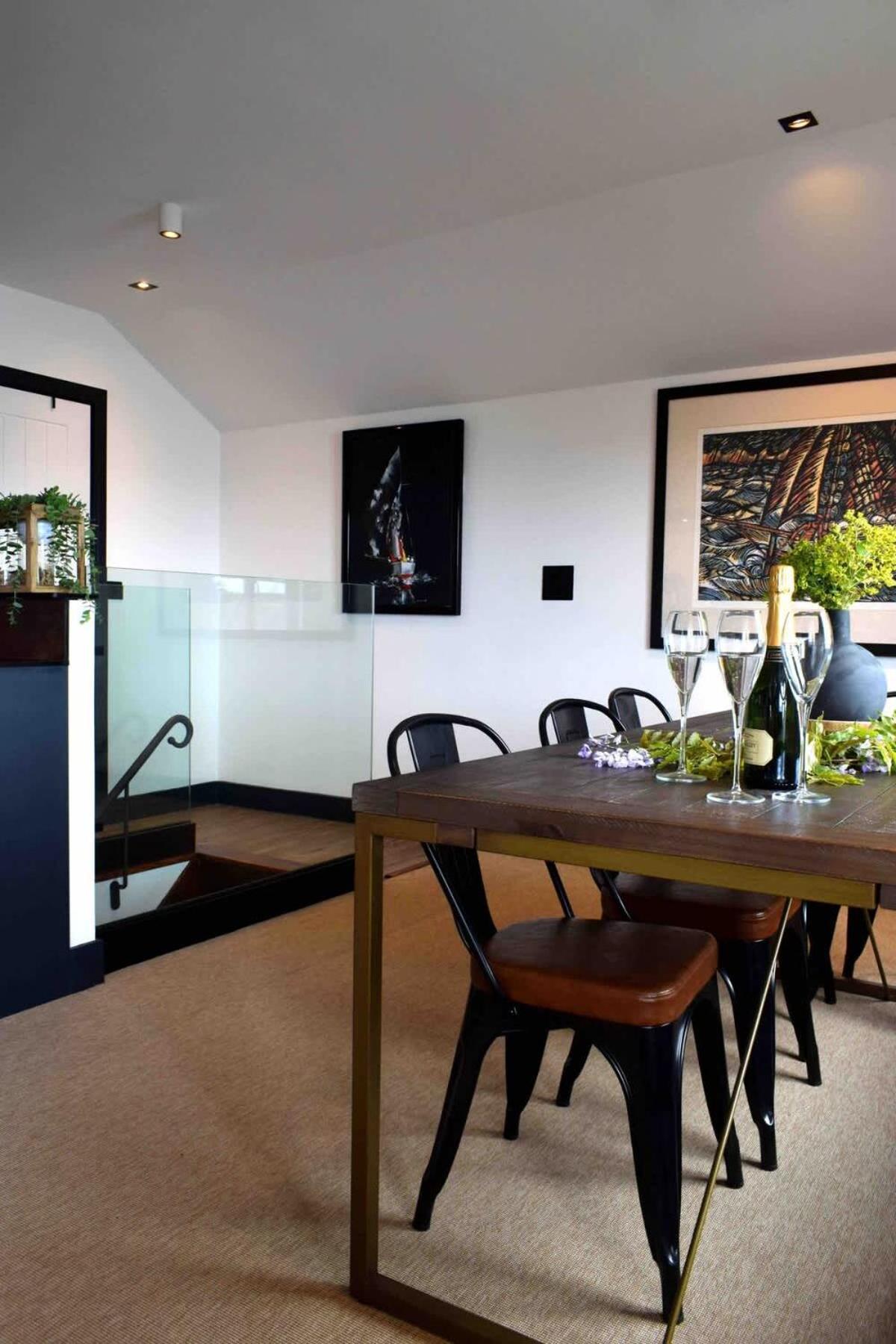 Stunning Waterfront Apartment With Spectacular Views & Parking At 'Captains Loft' Falmouth Ngoại thất bức ảnh